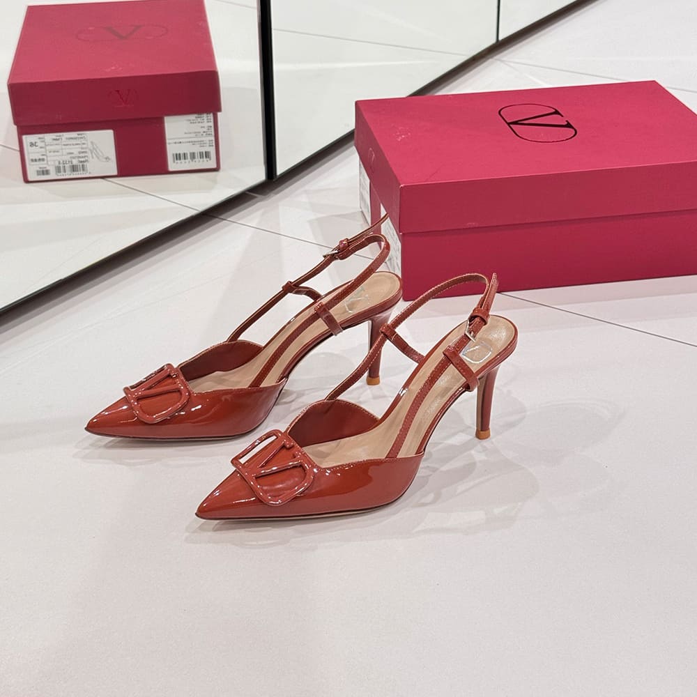 VALENTINO VLOGO SIGNATURE patent leather lace-up high heels (heel height 8 cm)