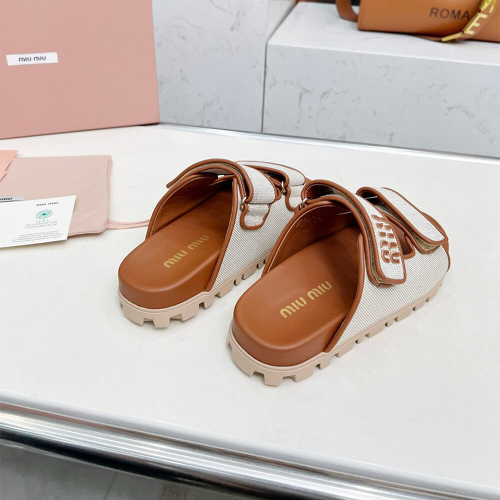 MiuMiu Canvas slides