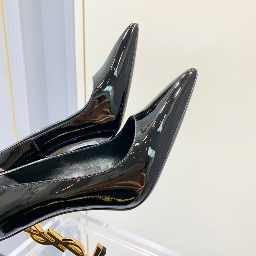 YSL OPYUM Pumps in patent leather