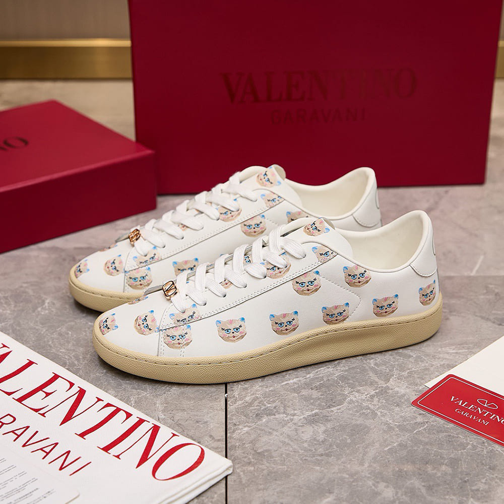 VALENTINO ROYCO Women s  LE CHAT DE LA MAISON  Patterned Soft Calfskin Sneakers