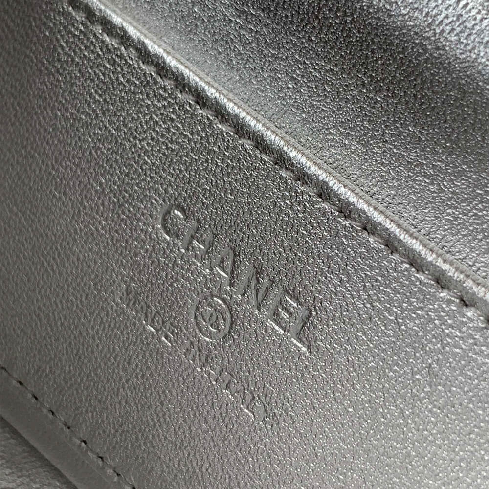 Chanel Clutch with Chain(HIGH-END GRADE)