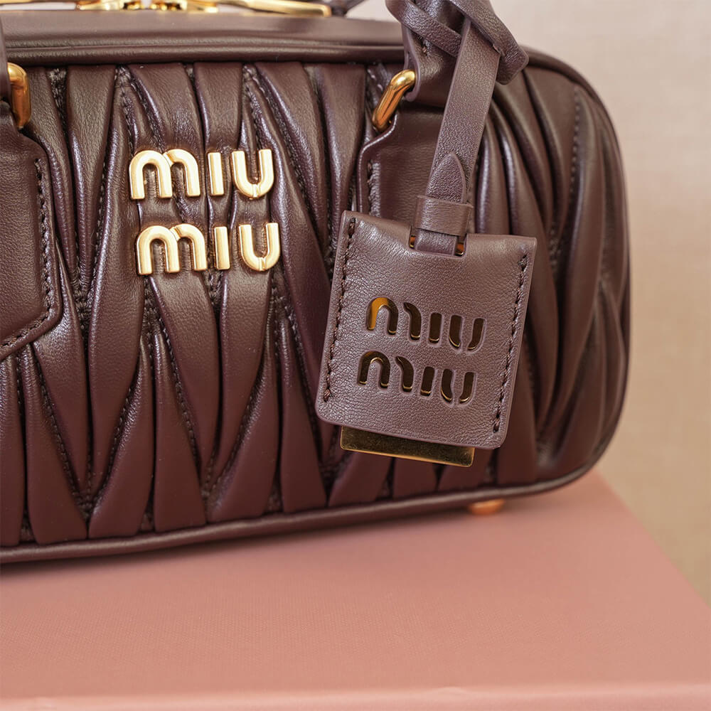 MIUMIU Medium Arcadie matelasse nappa Bag(HIGH-END GRADE)