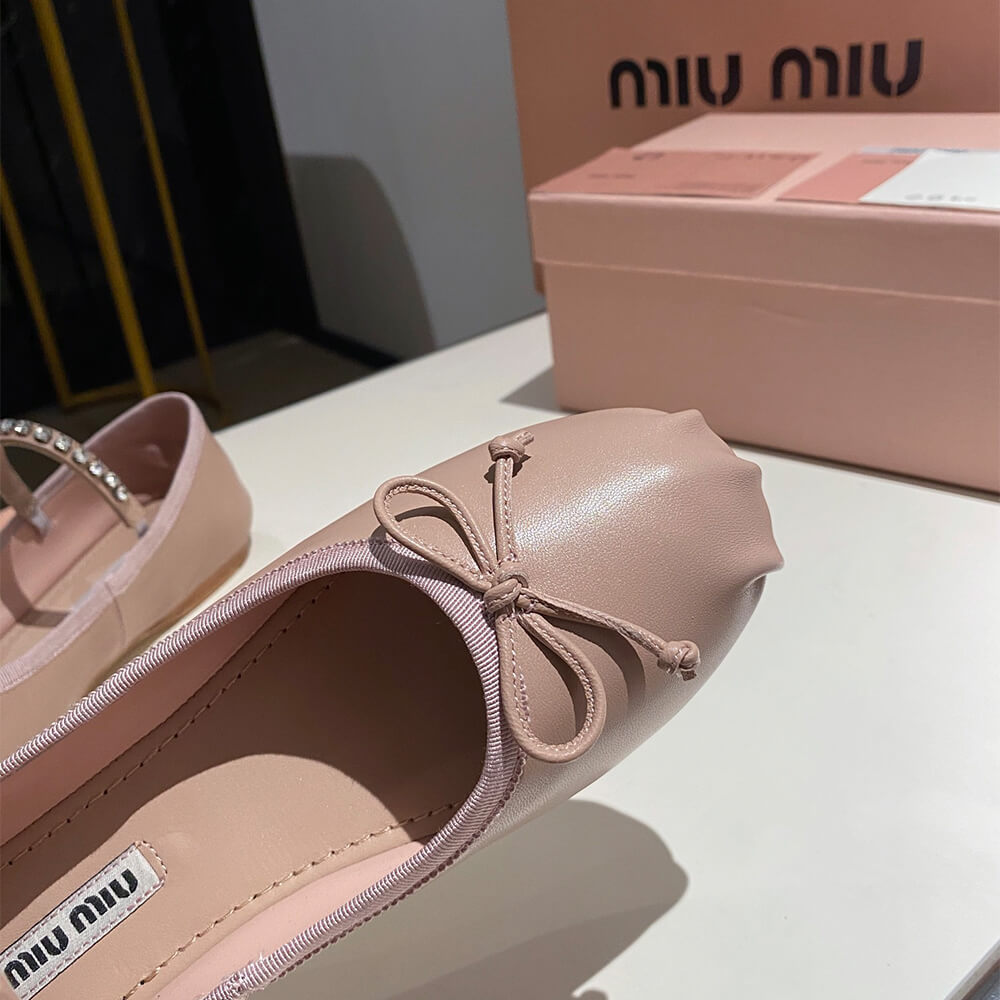 MiuMiu Leather ballerinas