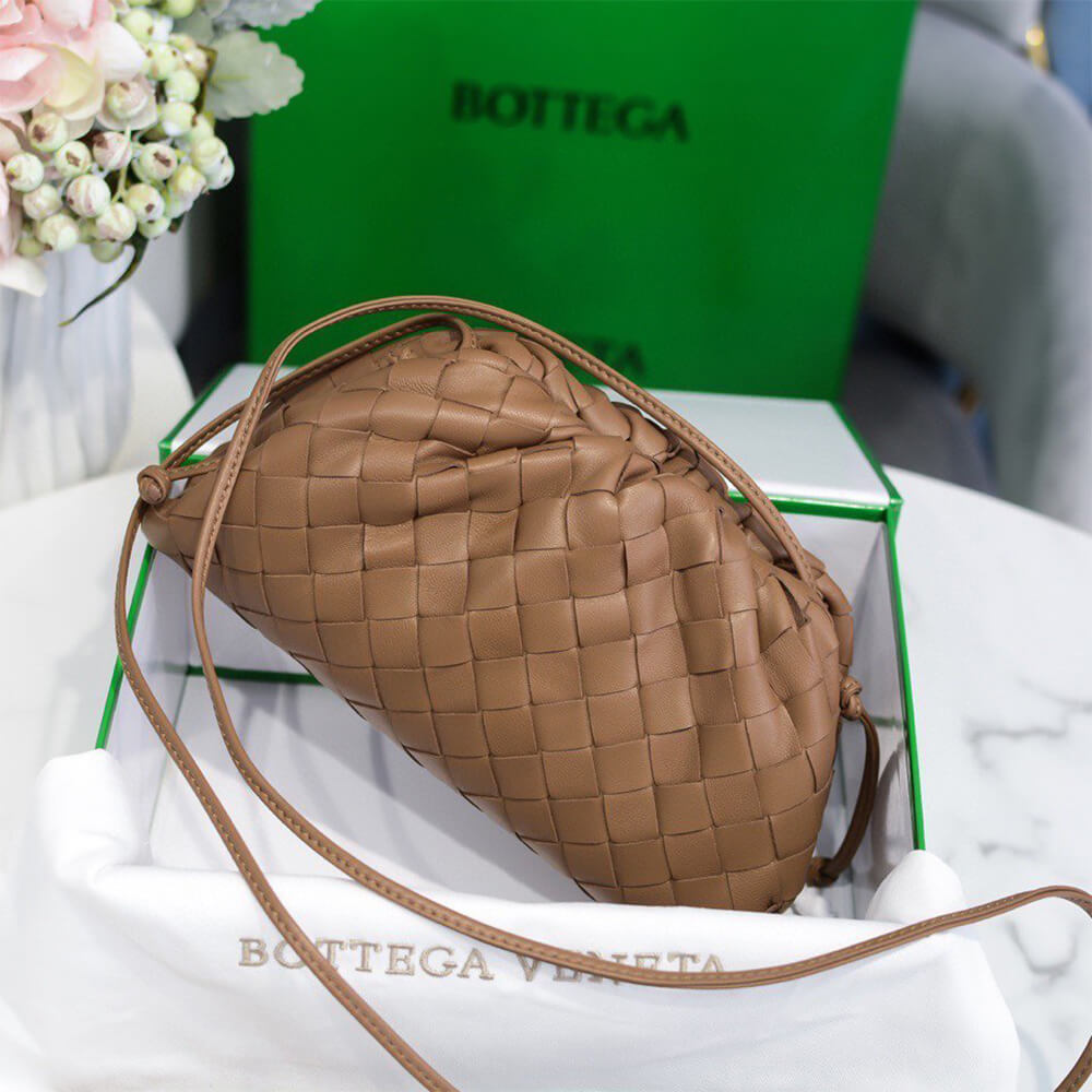 Bottega Veneta Mini Pouch(HIGH-END GRADE)