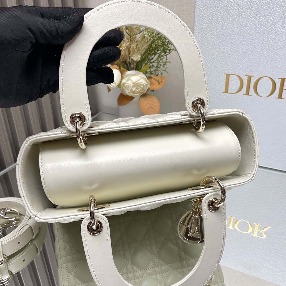 Medium Lady Dior Bag(HIGH-END GRADE)