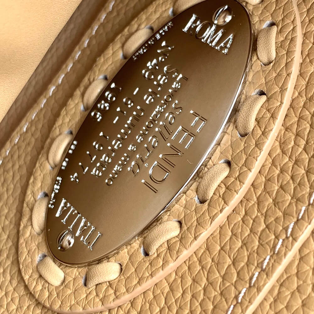 FENDI Peekaboo ISeeU Petite(high-end grade)