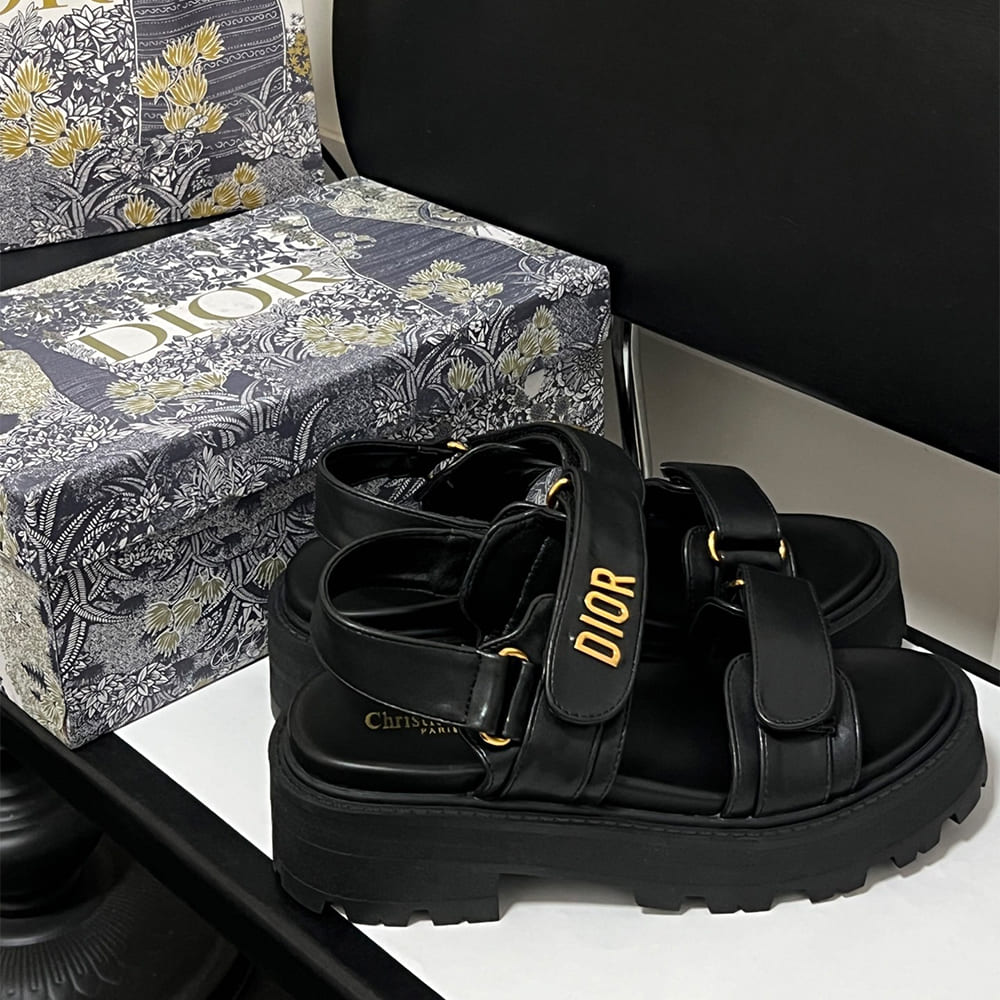 Dioract Platform Sandal