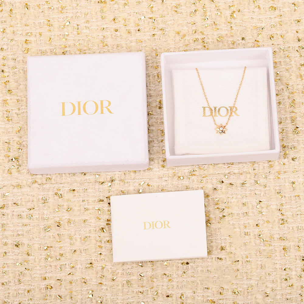 DIOR necklace