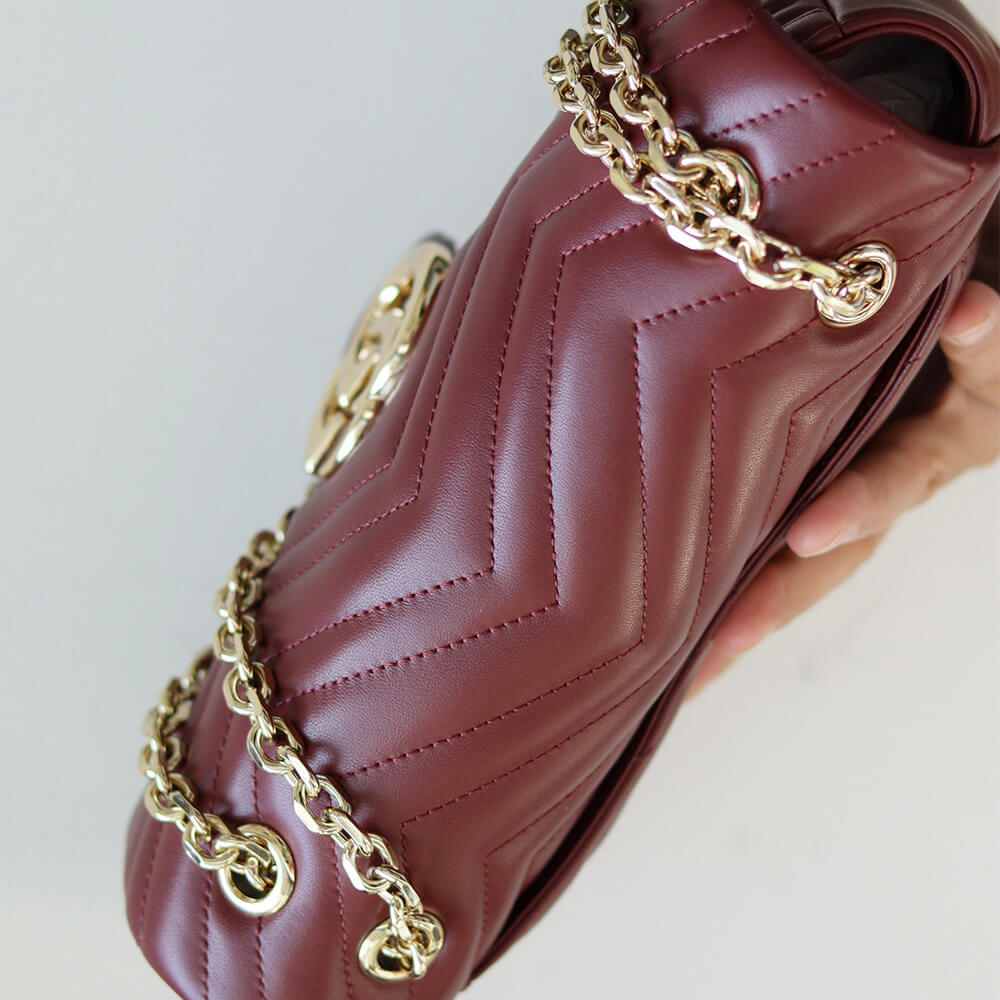 NEW GG Marmont medium shoulder bag