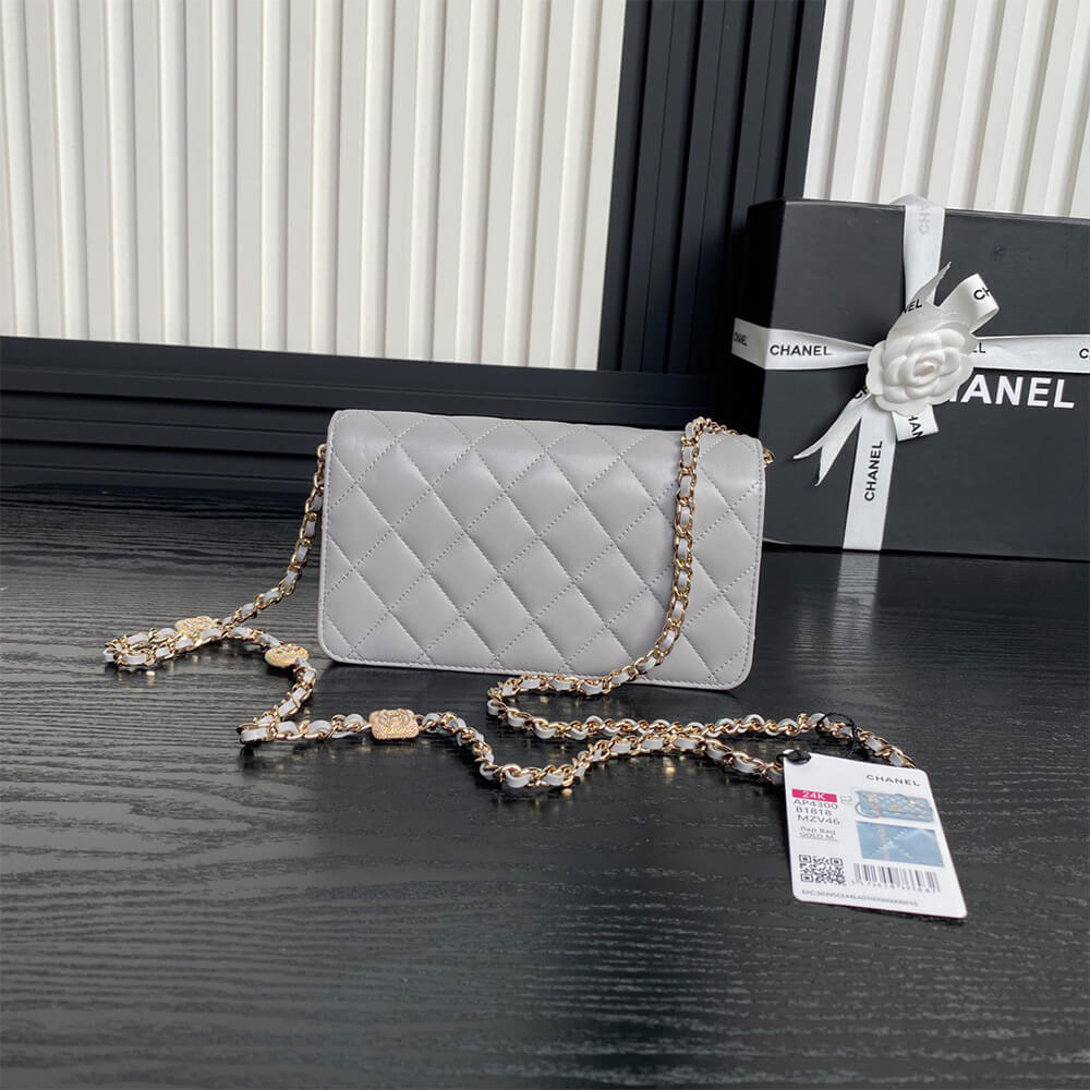 CHANEL Clutch With Chain(HIGH-END GRADE)