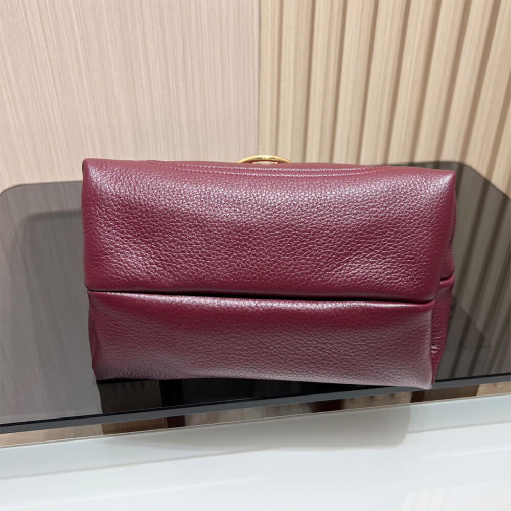 Gucci Softbit medium top handle bag(HIGH-END GRADE)