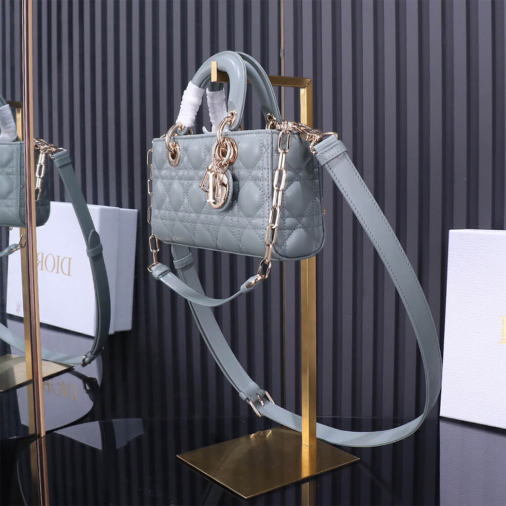 Dior Small Lady D-Joy Bag(HIGH-END GRADE)