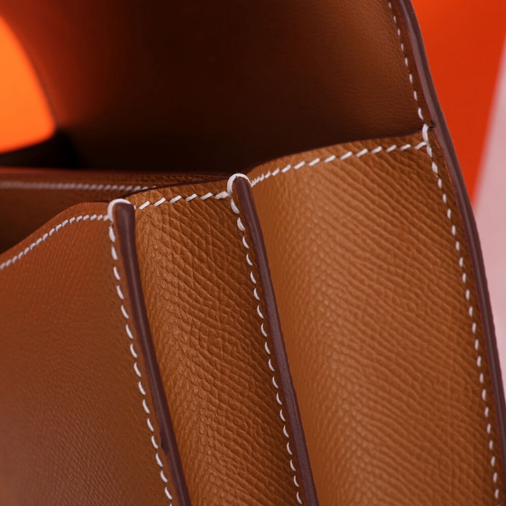 Hermes Constance 18
