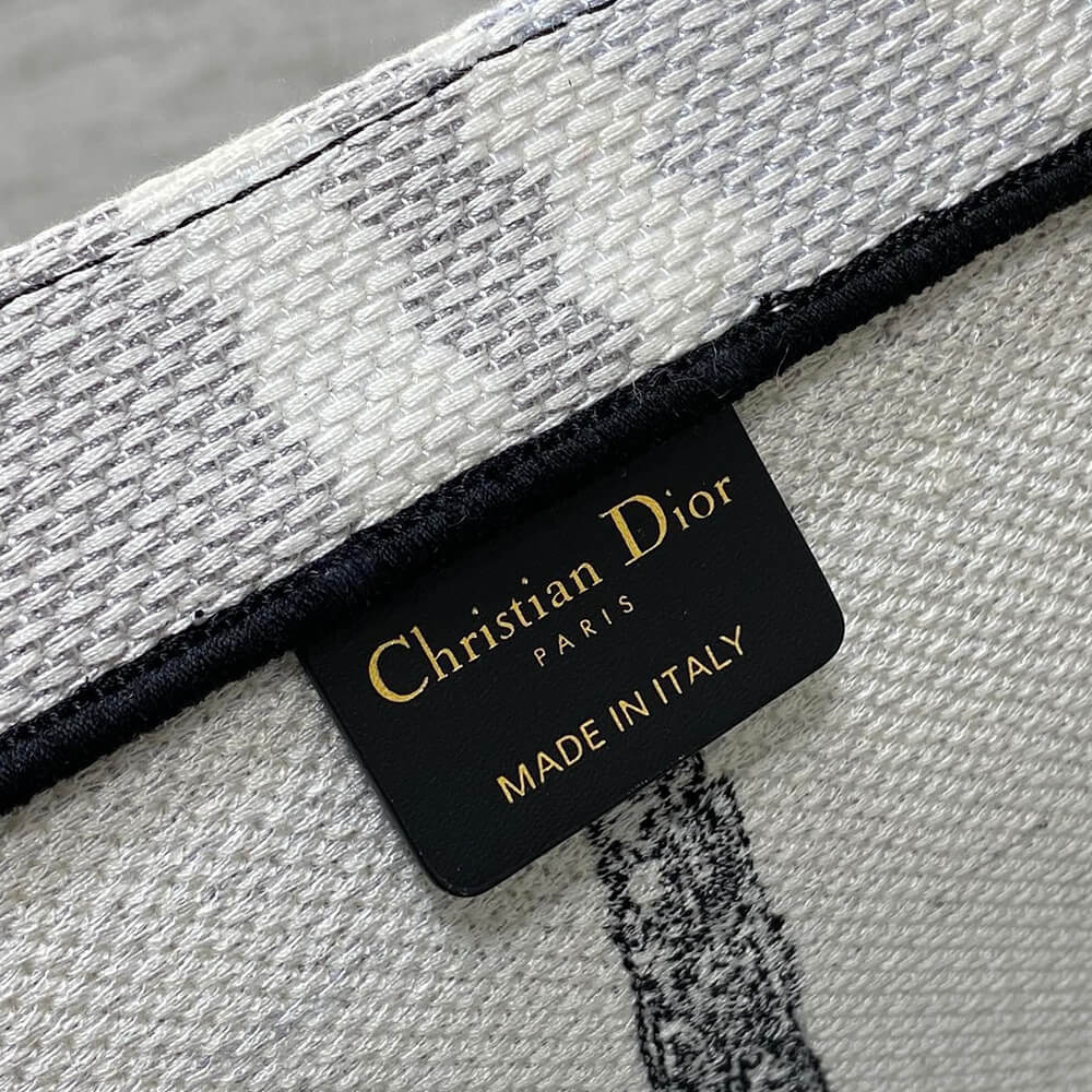 Medium Dior Book Tote