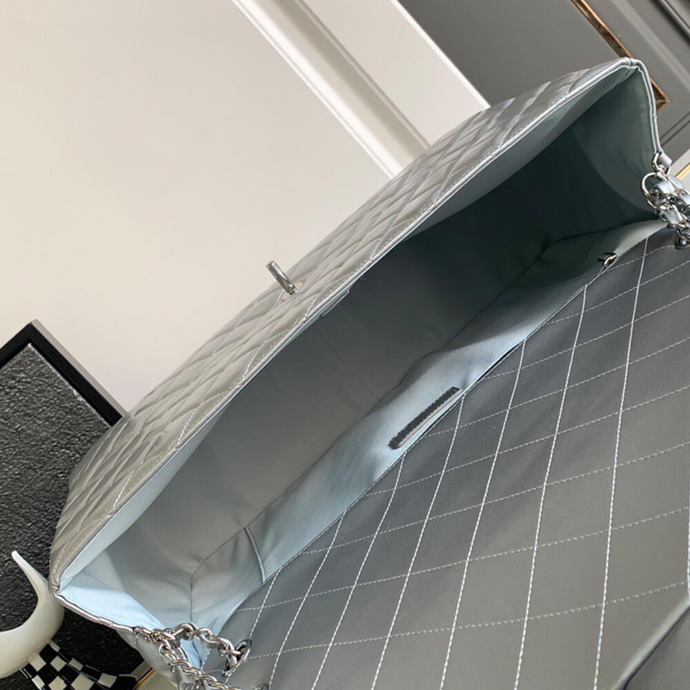 Chanel XXL Flap Bag(HIGH-END GRADE)